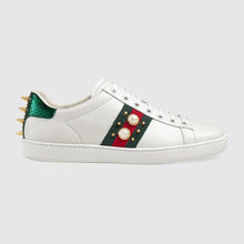Load image into Gallery viewer, Ace studded leather sneaker