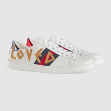 Load image into Gallery viewer, Ace embroidered sneaker