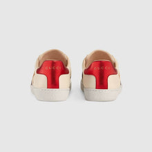 Load image into Gallery viewer, Ace sneaker with Gucci stripe